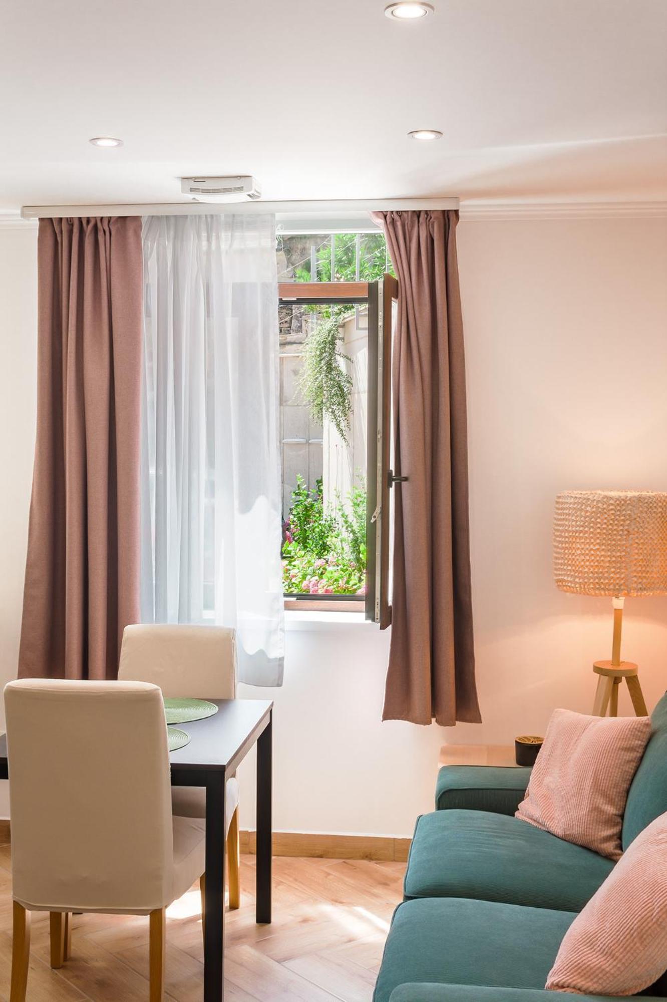 Monbuhim Comfort Veszprem Exterior photo